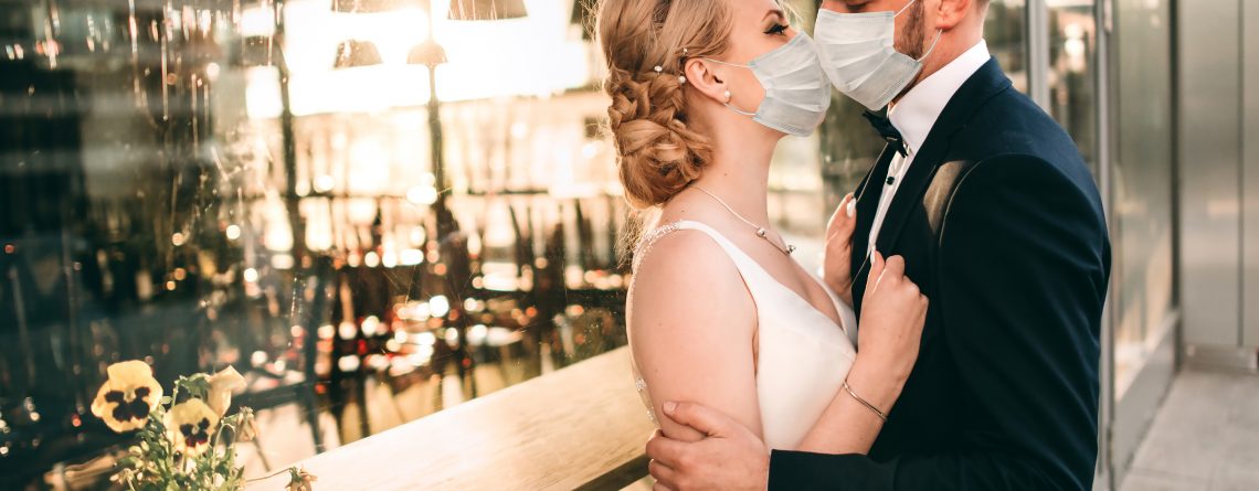 adjust wedding plans for COVID-19